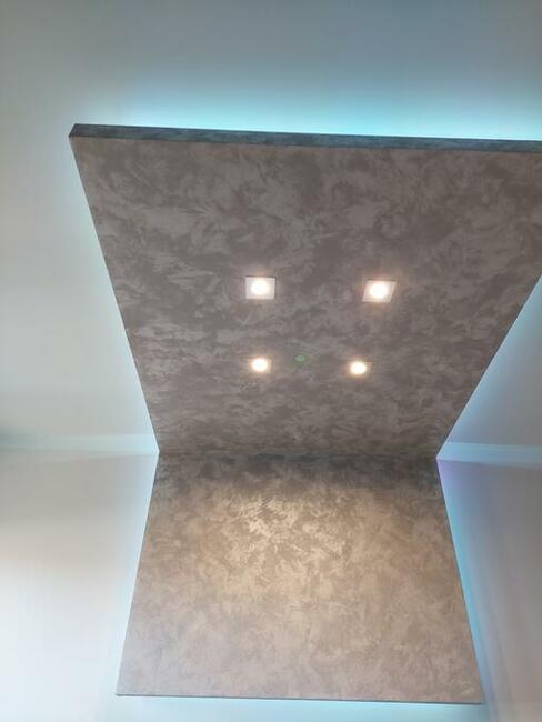 USŁUGI REMONTOWE: Układanie płytek, Zabudowy gipsowo-kartono