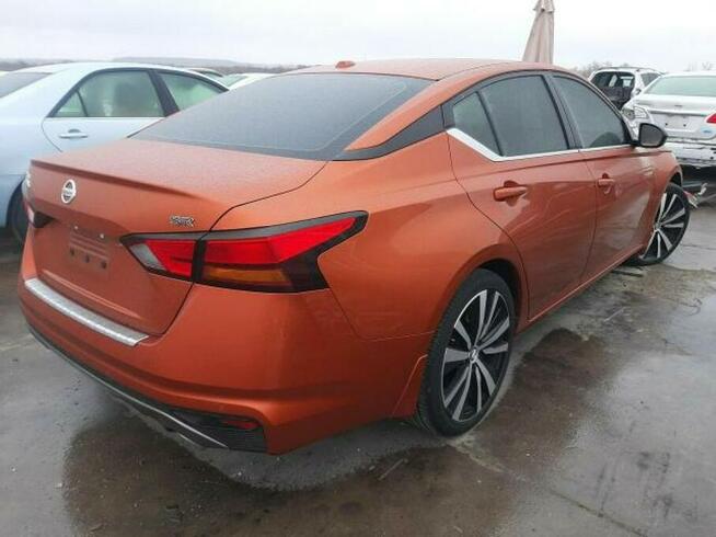 Nissan Altima 2020, 2.5L, porysowany lakier