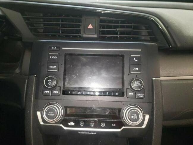 Honda Civic 2016, 2.0L, LX, porysowany