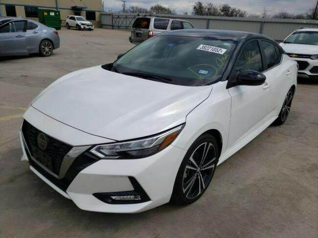 Nissan Sentra 2021, 2.0L, SR, po gradobiciu