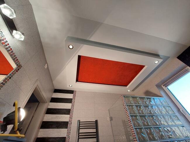 USŁUGI REMONTOWE: Układanie płytek, Zabudowy gipsowo-kartono