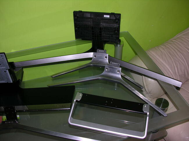 Podstawa, podstawka, noga do telewizora