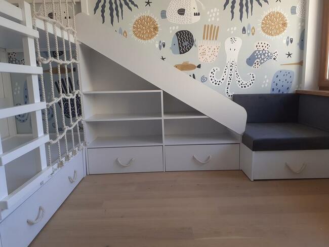 łóżka na antresoli