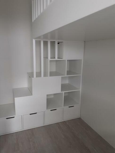 łóżka na antresoli