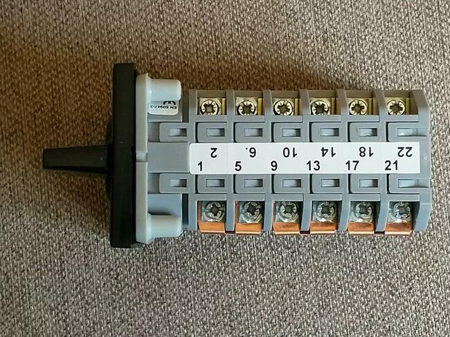 Przełącznik 10 zakresów 3 fazy migomat Bester Esab Industrie