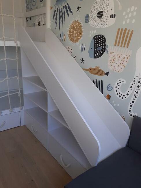 łóżka na antresoli