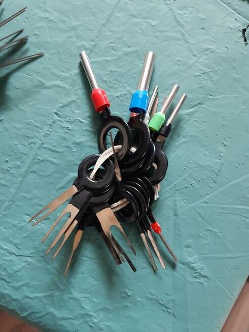 Zestaw wypinaków do łączników