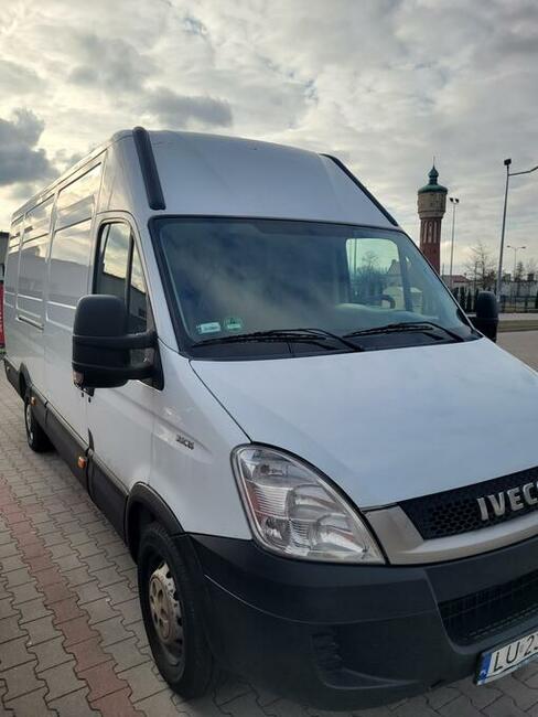 Transport Wynajem Busa ,Przyczep lekkich Września