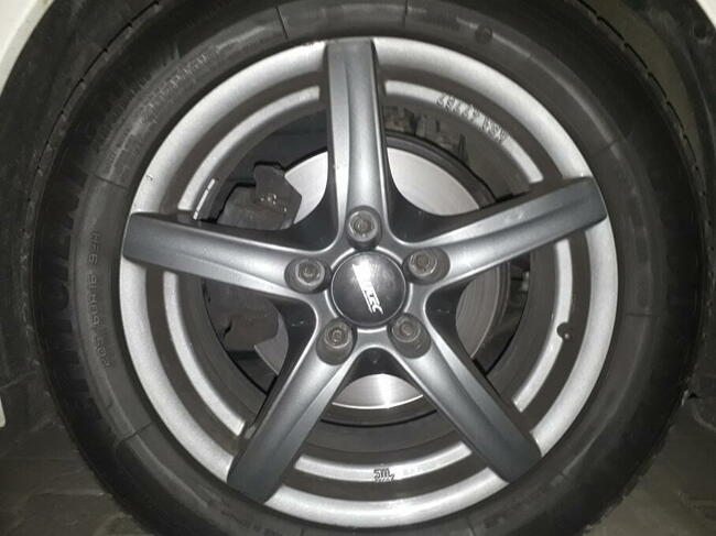 Alufelgi z oponami letnimi