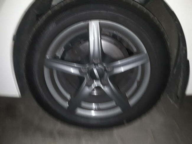 Alufelgi z oponami letnimi