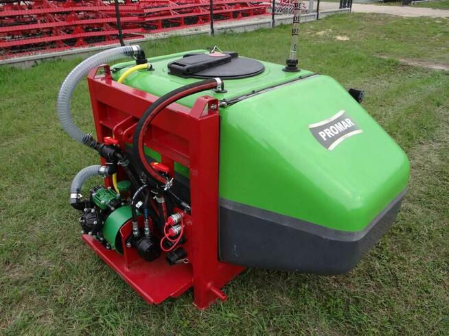 Zawieszany Zbiornik czołowy 1000L do opryskiwacza