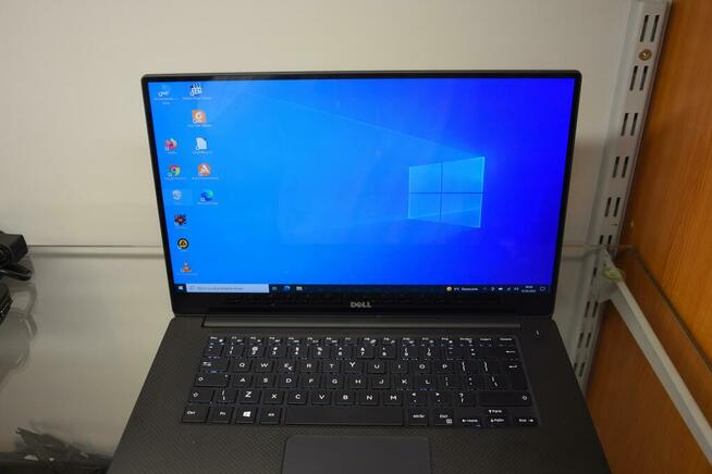DELL PRECISION 5520 I7 16 GB RAM 512GB SSD W10P LapCenter.pl