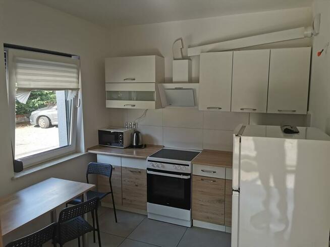 AMBER, mieszkanie dla pracowników firm 8-osobowe, 3 pokoje.