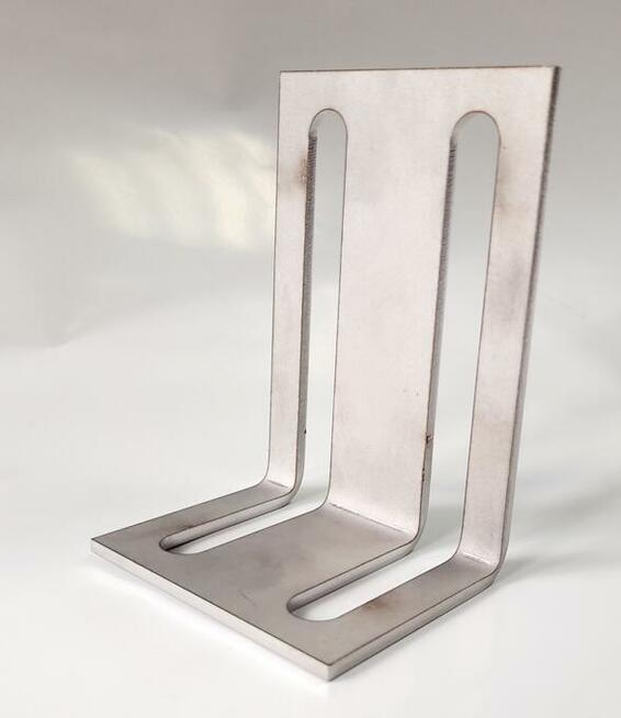 KĄTOWNIK NIERDZEWNY 96 x 50 mm gr 3 mm