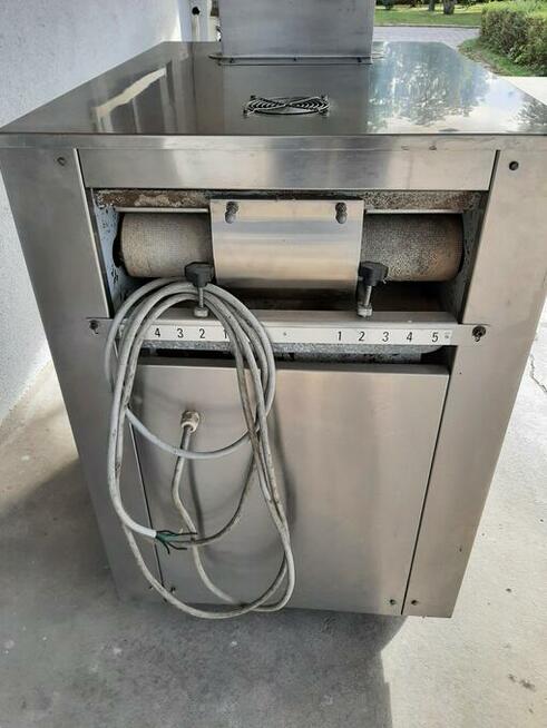 Wydłużarka do chleba-ciasta, nierdzewna za 3900 zł piekarnia