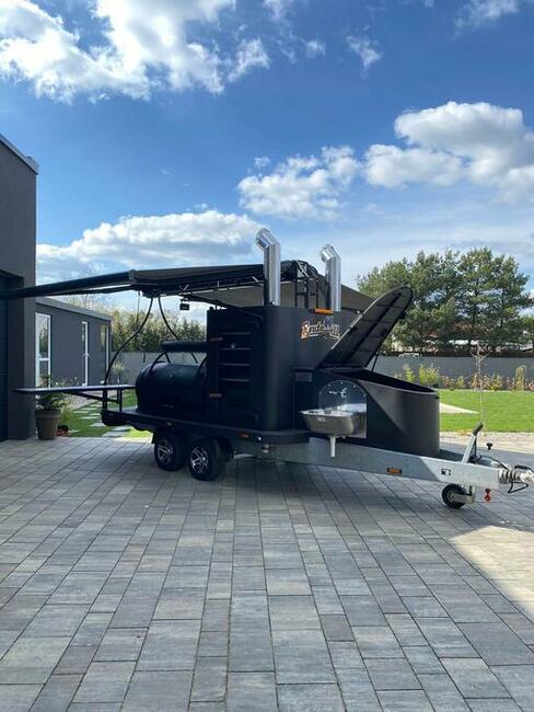 mobile grills ,grill na przyczepie, bbq, smoker