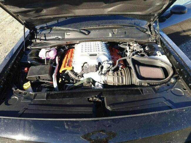 Dodge Challenger SRT HELLCAT, 2021, porysowany