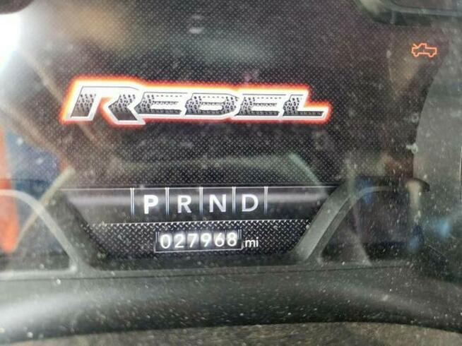 RAM 1500 REBEL, 2020, 5.7L, porysowany lakier