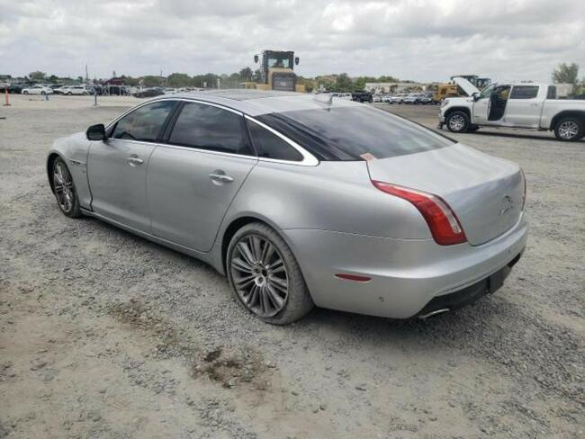 Jaguar XJ L, 2016, 5.0L, porysowany lakier