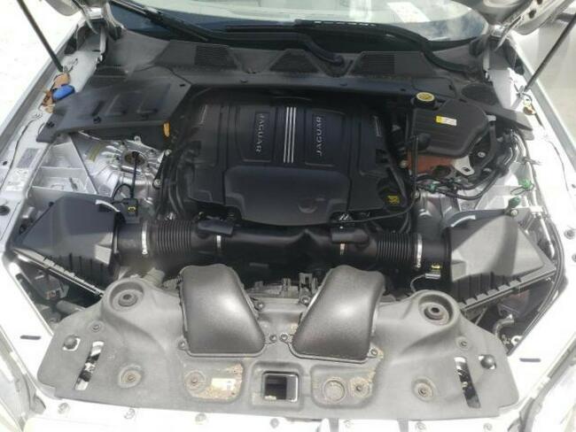 Jaguar XJ L, 2016, 5.0L, porysowany lakier