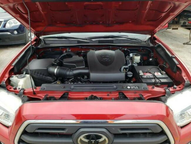 Toyota Tacoma 2018, 3.5L, porysowany lakier