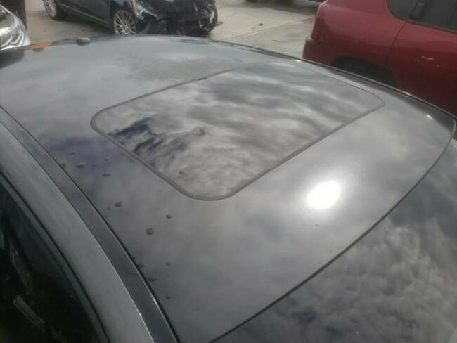 Porsche Panamera 2014, 3.0L, porysowany lakier