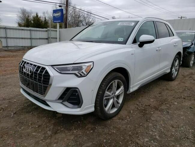 Audi Q3 2020, 2.0L, 4x4, porysowany