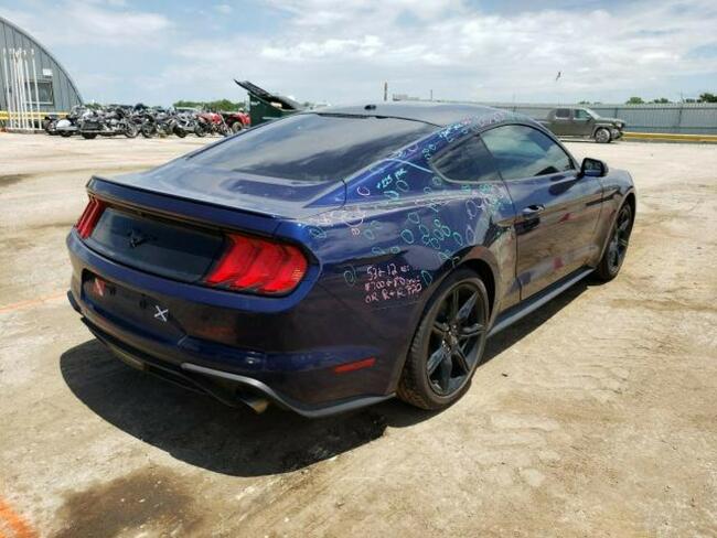 Ford Mustang 2019, 2.3L, po gradobiciu