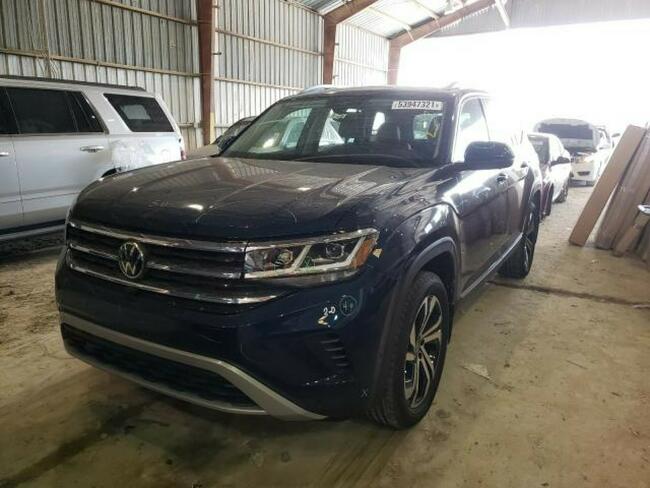 Volkswagen Atlas 2021, SEL, 2.0L, 4x4, po gradobiciu