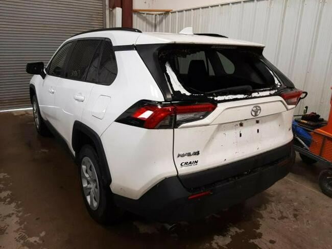 Toyota RAV-4 2019, 2.5L, LE, po gradobiciu
