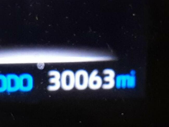 Toyota RAV-4 2019, 2.5L, LE, po gradobiciu