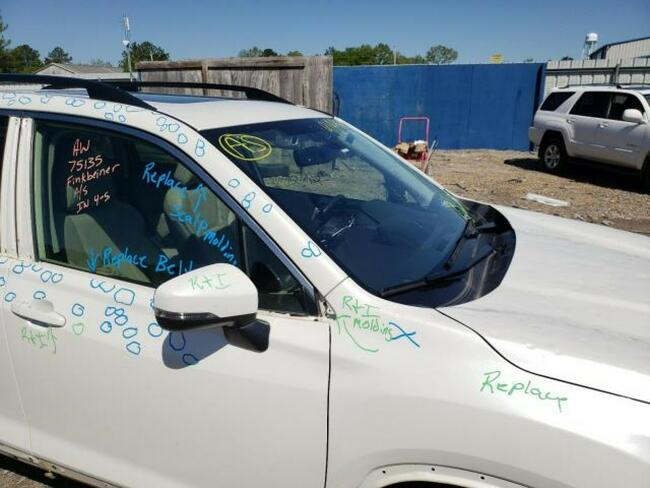 Subaru Forester 2020, 2.5L, 4x4, Limited, po gradobiciu