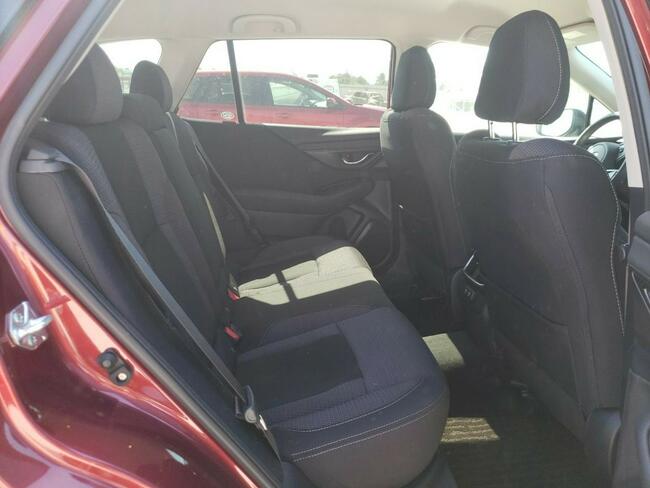 Subaru OUTBACK 2021, 2.5L, 4x4, po gradobiciu