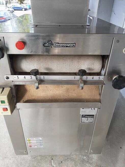 Wydłużarka do chleba-ciasta, nierdzewna za 3900 zł piekarnia