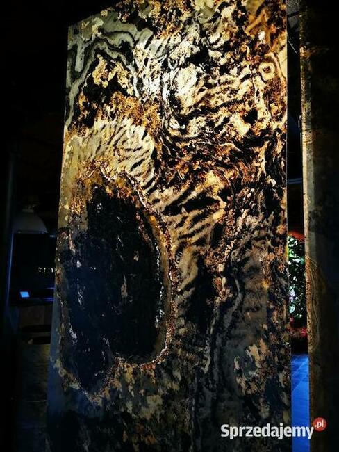 Fornir kamienny transparentny Rustic Black / STONELAND