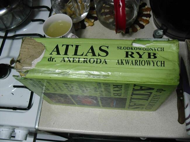Atlas słodkowodnych ryb akwariowych-Dr Axelrod-1992r. -