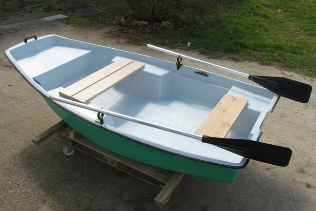 Łódka wiosłowa, bączek, łódź wędkarska Armada 240 dla 2 osób