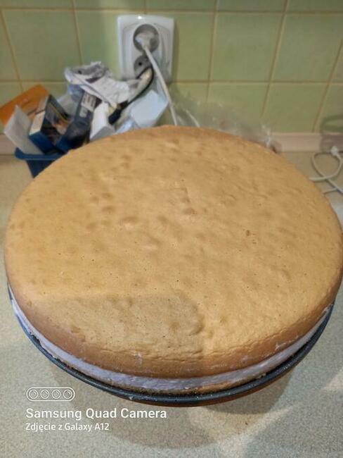 Poszukiwana pani do przyjazni..