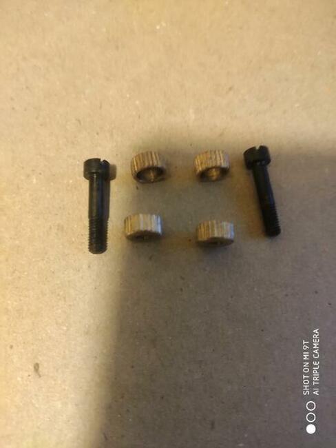 Śruby do okładzin szabli wz.34 ludwikówki