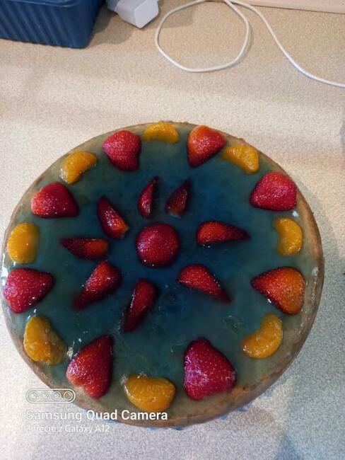 Poszukiwana pani do przyjazni..