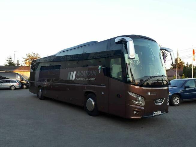 Wynajem autokarów, przewozy pracownicze, autokar