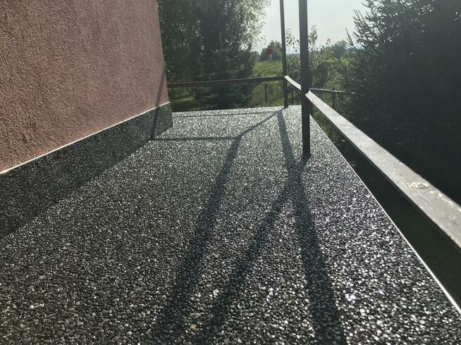Kamienne dywany na taras i balkony , ocieplenie budynków