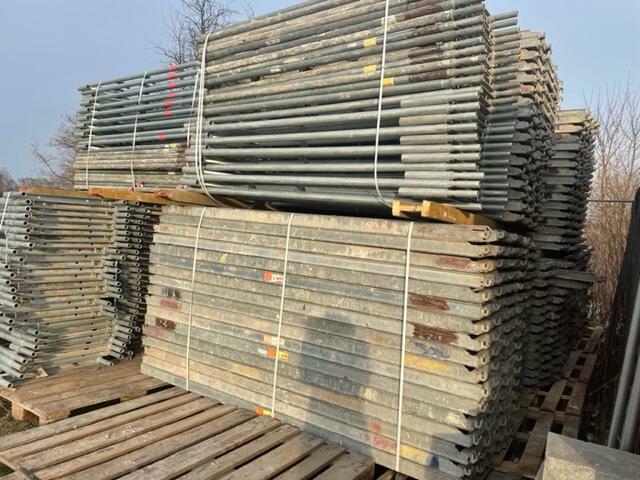 Rusztowania/Gerüst Altrad Mostostal