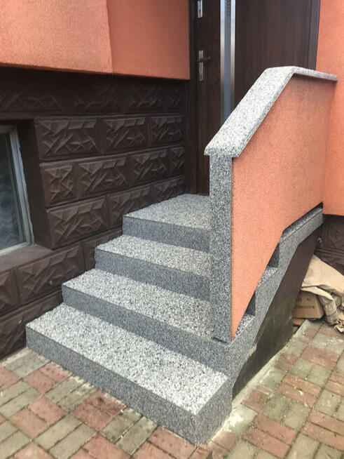 Kamienne dywany na taras i balkony , ocieplenie budynków