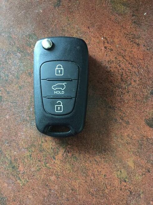 Kluczyk z pilotem scyzoryk Kia