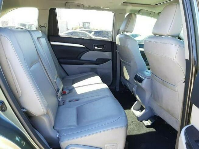 Toyota Highlander 2019, 3.5L, 4x4, SE, porysowany lakier
