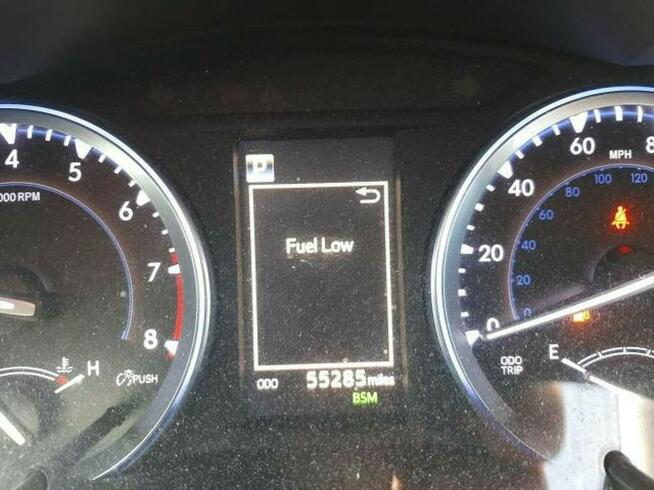 Toyota Highlander 2019, 3.5L, 4x4, SE, porysowany lakier