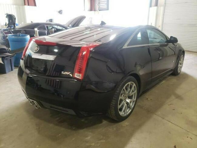 Cadillac CTS -V, 6.2L, porysowany lakier