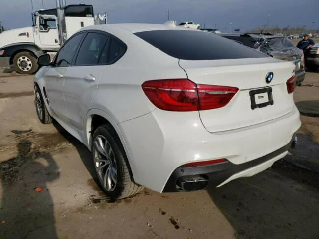 BMW X6 2018, 3.0L,4x4, porysowany