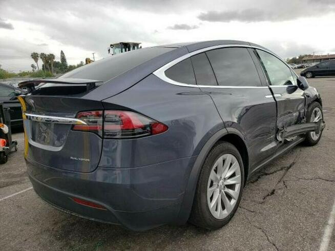 Tesla Model X 2020, Long Range, od ubezpieczalni